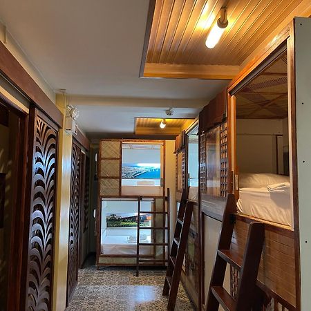 Balai Balai Capsule Hotel Cebu Stadt Exterior foto