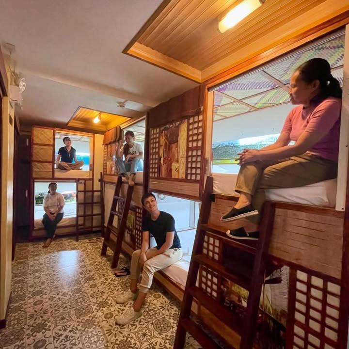 Balai Balai Capsule Hotel Cebu Stadt Exterior foto